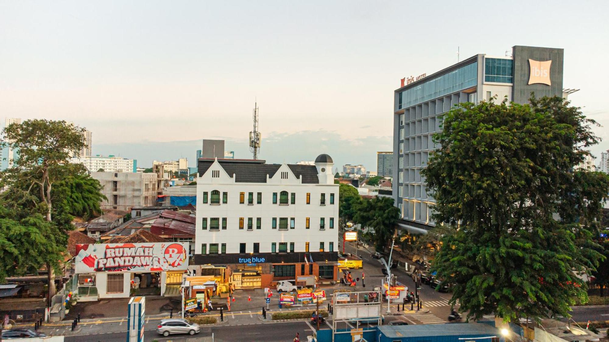 True Blue Hotel Menteng 자카르타 외부 사진